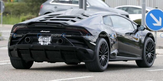 Höhergelegter Lamborghini Huracán Sterrato (2022) gesichtet