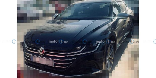 VW Arteon mit großem Innenraum-Update gesichtet
