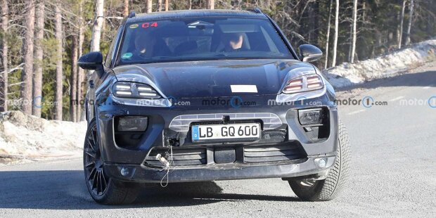 Audi und Porsche E-Autos wegen Softwareproblemen verschoben