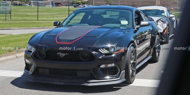 Ford Mustang (2023) mit V8 soll gut 500 PS haben