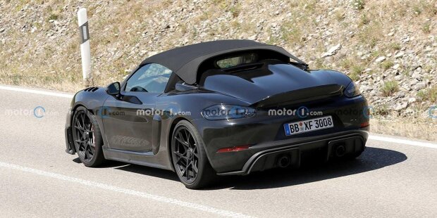 Porsche 718 Boxster Spyder RS auf dem Nürburgring gesichtet