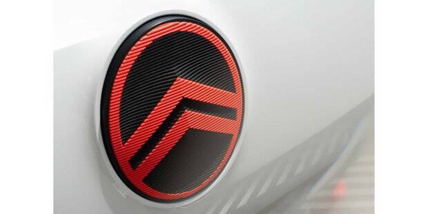 Citroën enthüllt neues Logo im Retro-Stil und neuen Markenclaim