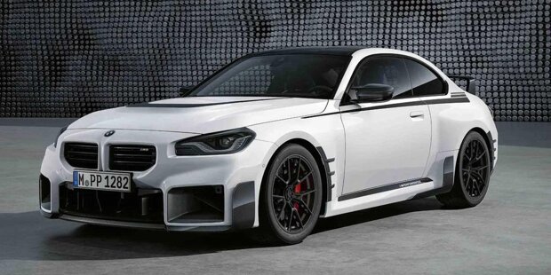 BMW M2 (2023) mit M Performance Parts hält nichts von Subtilität