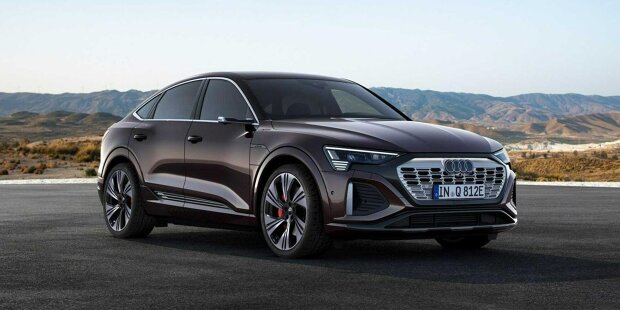 Audi führt neues flacheres 2D-Logo ein