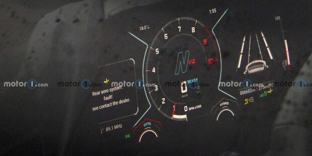 Lamborghini Aventador-Nachfolger: Cockpit zeigt V12-Logo