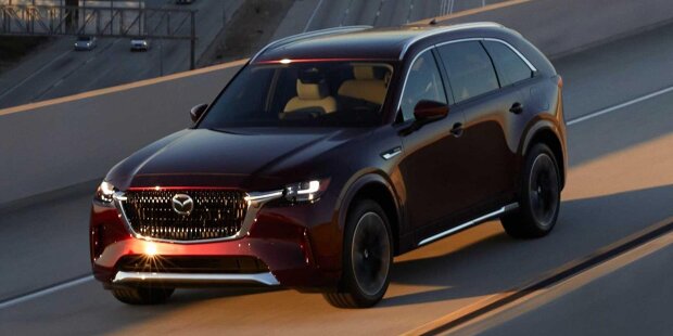 Mazda CX-90 (2023) debütiert mit MX-5-Technik und bis zu 345 PS