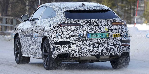 Lamborghini Urus (2023) mit PHEV-Antrieb und neuer Front erwischt