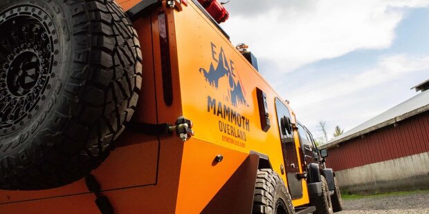 Gepanzerter Overlanding-Wohnwagen ist für die Apokalypse gebaut