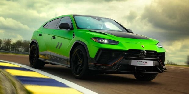 Lamborghini Urus Performante Essenza SCV12 (2023)