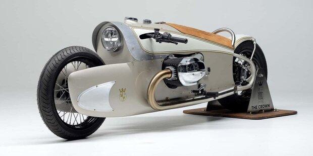 BMW R 18 The Crown ist ein Custom-Geschenk zum 100. Geburtstag