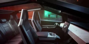 Tesla Cybertruck: Neue Bilder vom Interieur mit Ambientelicht