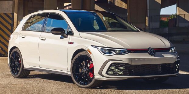 Volkswagen Golf GTI 380 (2023)