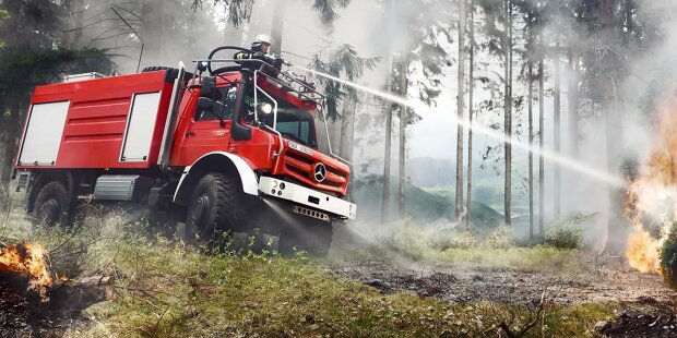 Mercedes-Benz Special Trucks auf der FIREmobil 2023