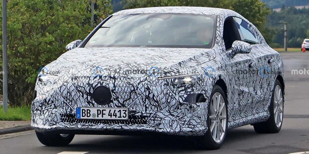 Mercedes CLA: Neue Version mit "Sternenlicht" schon als Erlkönig