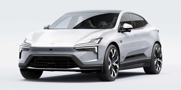 Polestar 4 (2024)