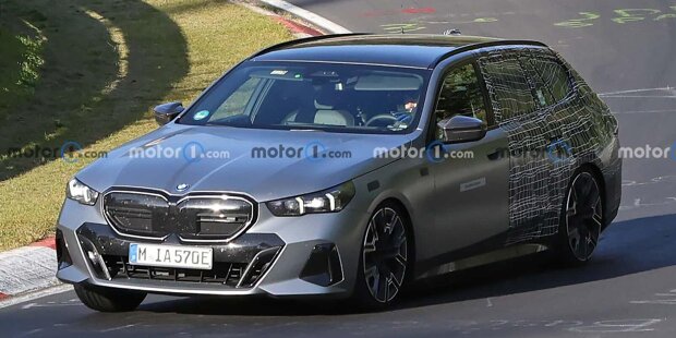 BMW i5 Touring (2024) dreht Testrunden auf dem Nürburgring