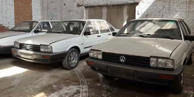 Nagelneue VW Santana verlassen in China-Lagerhalle gefunden