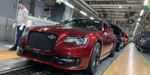 Aus nach 12 Jahren: Der Chrysler 300C ist offiziell tot