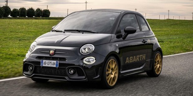 Abarth 695 75° Anniversario (2024)