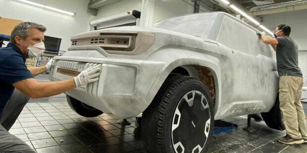 Toyota Compact Cruiser EV Concept
