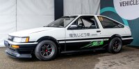 Toyota Corolla Levin AE86 BEV in der Sitzprobe