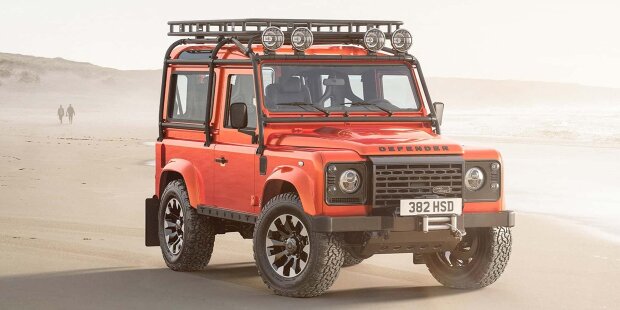 Land Rover Classic Defender V8 by Works Bespoke
