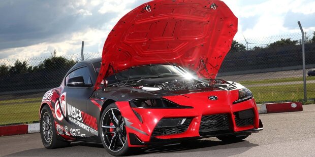 Supra mit 1.000 PS von Wagner Tuning mit Wagner am Steuer
