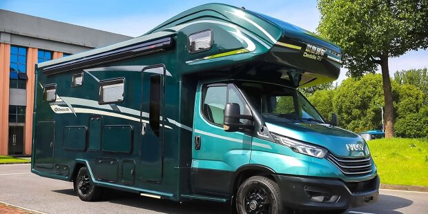 Deddle RV: China-Wohnmobile Youfo, Carbonic Liner und mehr
