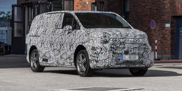 Mercedes VAN.EA Erlkönige (2024) zeigen sich offiziell