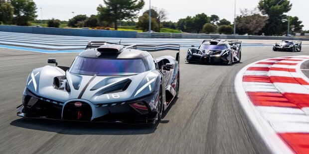 Bugatti Bolide (2025) - Racetrack Feeling the Track