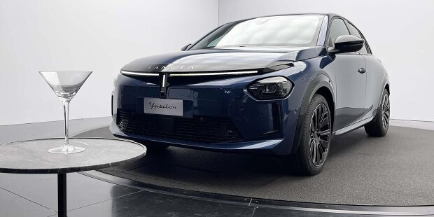 Lancia Ypsilon (2024)