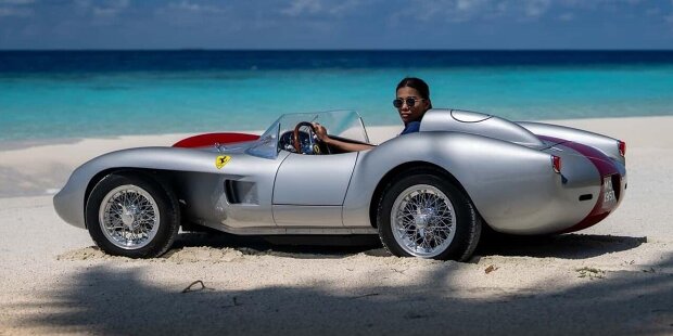 Ferrari Testa Rossa J auf den Malediven