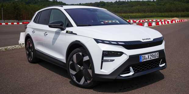 Skoda Elroq RS (2025) im ersten Test: Bissiger Böhme