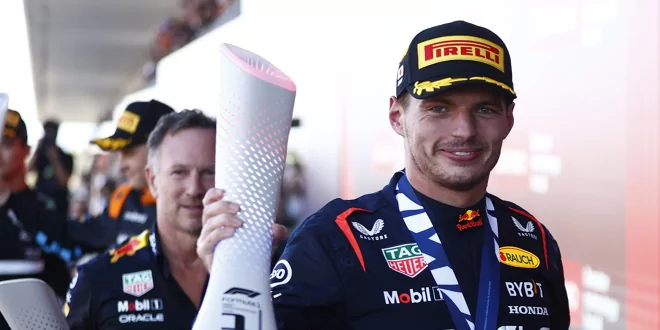 Japan: Diskussionen um Mercedes-Duell und Perez-Strafe - Sieg fixiert Konstrukteurs-WM!