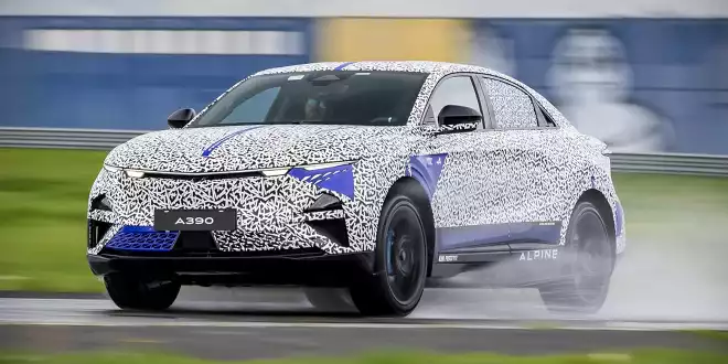 Porsche Macan-Konkurrent mit aktivem Torque Vectoring - Mit drei Elektromotoren