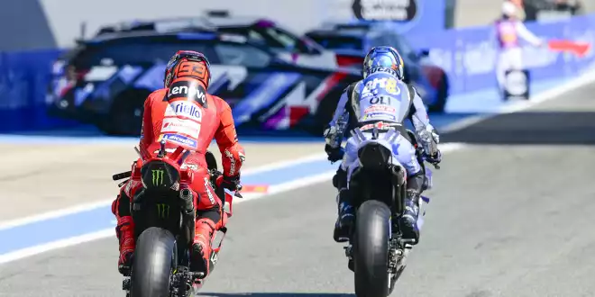 Bagnaia glaubt nicht an Brudenkrach in der Saison 2025 -  Marc und Alex Marquez Profis