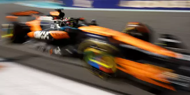 Piastri erneut vor Teamkollege und WM-Rivale Norris -  Wo hat McLaren die Pole verloren?