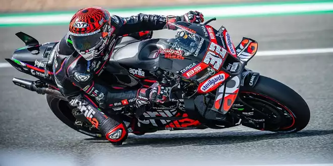 Lorenzo Savadori im Dauereinsatz - Braucht Aprilia mehr Testfahrer?