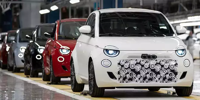 Ursprünglich nur als E-Auto gedacht - Benziner und  nette Überraschung