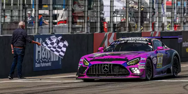 Von wegen Ausfall: Getspeed macht &quot;Purple Beast&quot; nochmal fit -  Getspeed-AMG sieht die Zielflagge