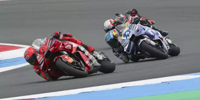 Sprint in Assen: Neunter Samstagssieg für die #93 -  Marc Marquez hält Alex in Schach