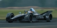 Formel E: Roll-out des BMW iFE.18 