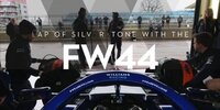 Latifi fährt die erste Runde im Williams FW44