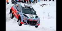 Rallye Schweden: Thierry Neuville im Spitzenfeld