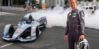 Rosberg Vlog: Mit Formel-E-Auto durch Berlin