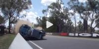 12h Bathurst: Heftiger Unfall von Kirchhöfer