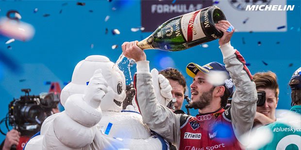 Die Gewinner des Michelin Formel-E-Gewinnspiels erleben einen spannenden Tag in Berlin