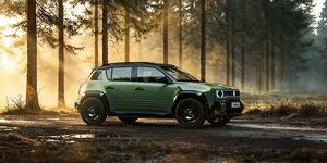Bild zum Inhalt: Renault 4 Savanne 4x4 Concept: Stilvoll ins Gelände