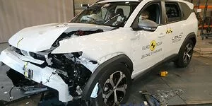 Bild zum Inhalt: Dacia Bigster im EuroNCAP-Crashtest: Drei-Sterne-Sicherheit