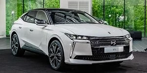 Bild zum Inhalt: DS N°4 E-Tense mit Technik aus dem Peugeot E-408